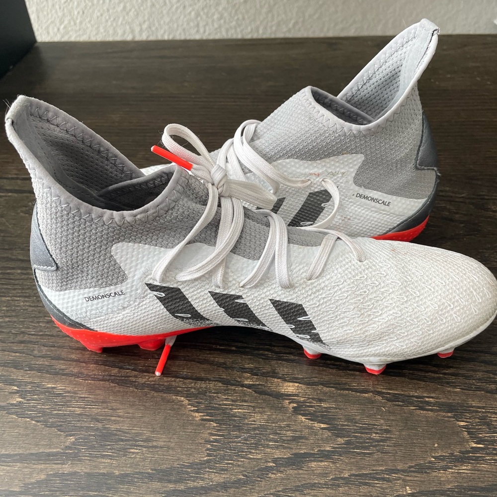adidas predator freak fg .3 size male 6.5